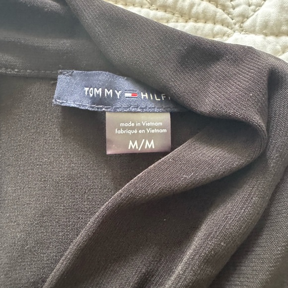 Tommy Hilfiger Black Sleeveless Twist-Front Top - Picture 6 of 6